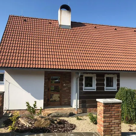 Vojnuv Mestec Dum S Vuni Dreva Zdar Nad Sazavou Exterior photo